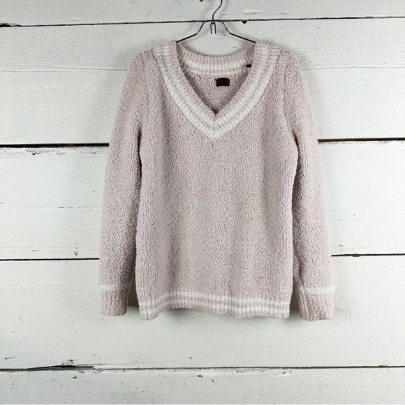 Pol sweater size large - Picture 1 of 3